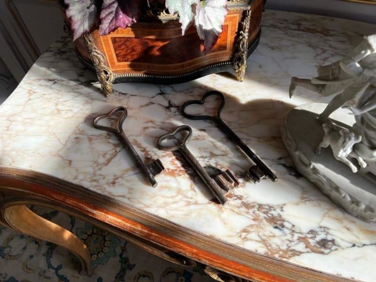 Clés anciennes du magnifique château du 19e