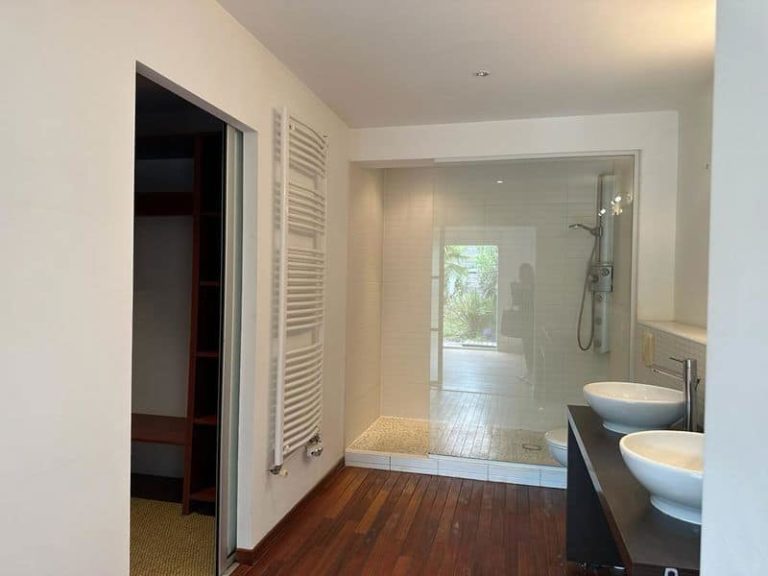 Salle de souche de standing dans un loft rénové