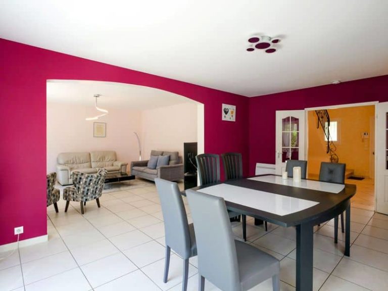 Double séjour dans d'une belle villa provençale à 2 étages