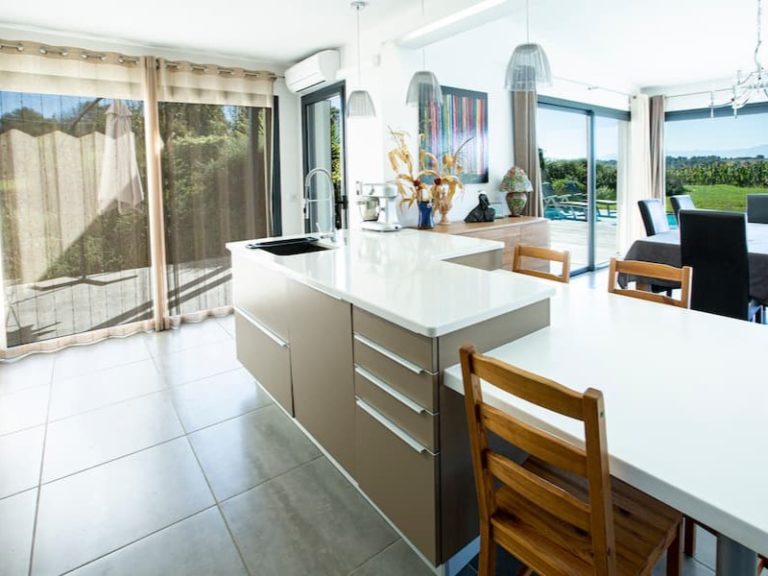 Séjour d'une villa d'architecte à Pau (64)