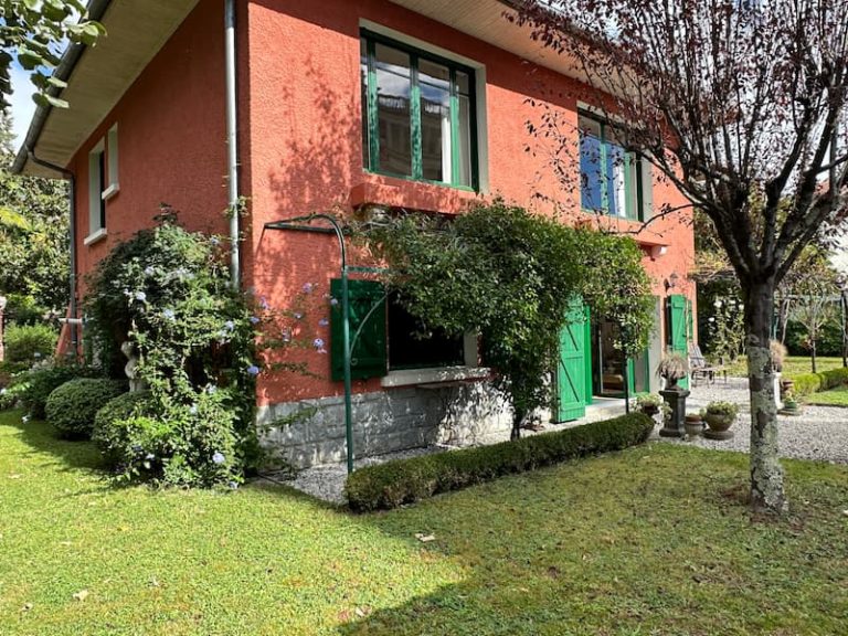 Maison de charme avec jardin piscinable à Trespoey, Pau